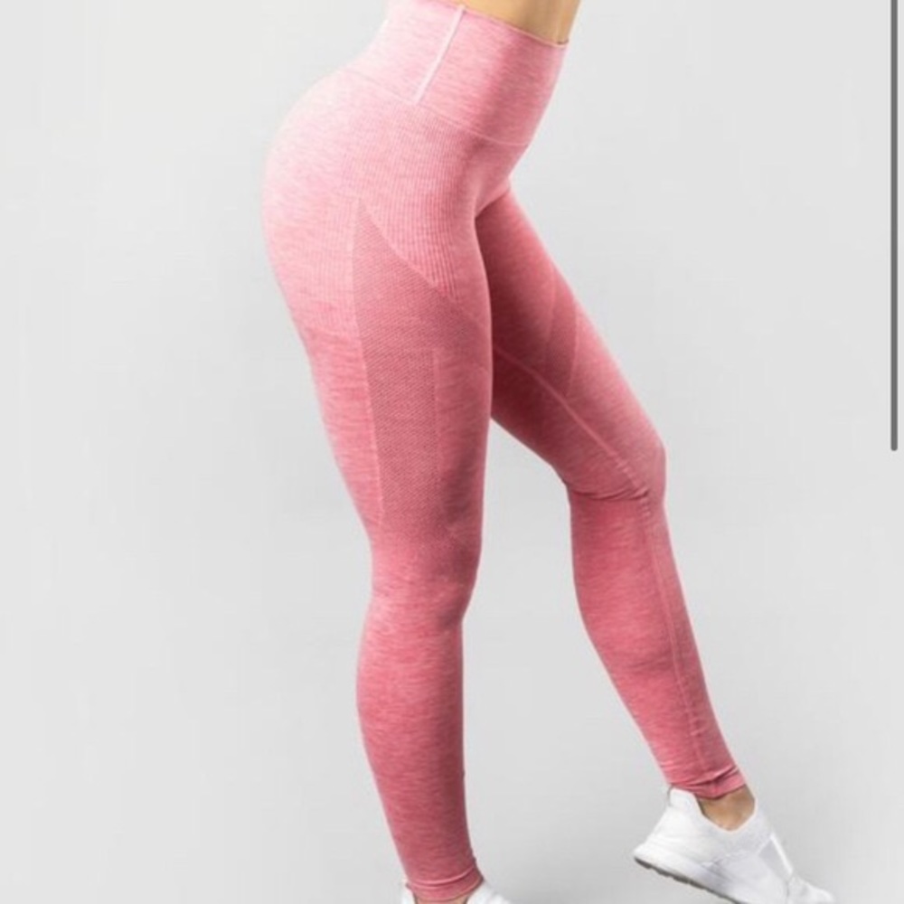 Alphalete Aero Leggings